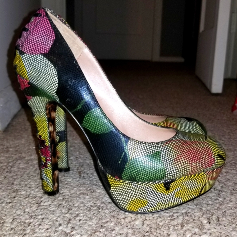 betsey Johnson floral heel